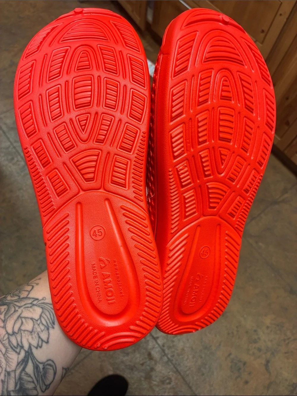 Men's Slip-On Shower Sandals - Bright Red